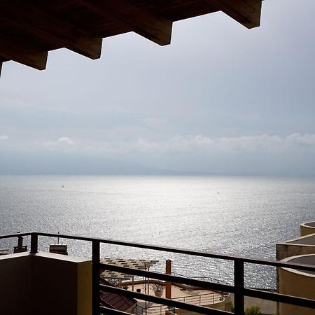 Jon'S Penthouse Lejlighed Sarandë Eksteriør billede