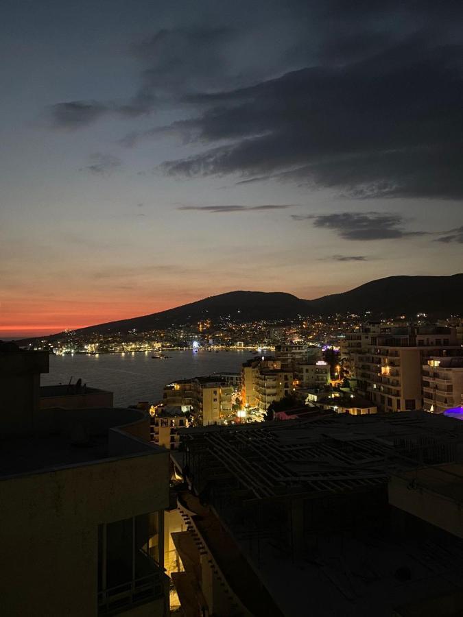Jon'S Penthouse Lejlighed Sarandë Eksteriør billede