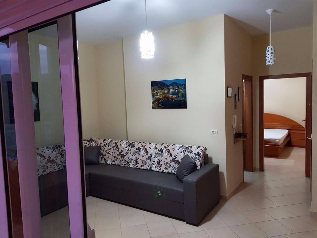 Jon'S Penthouse Lejlighed Sarandë Eksteriør billede